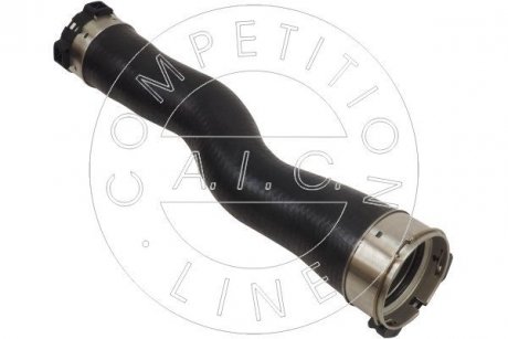 Патрубок интеркулера (R) BMW 5 (F10/F07) 2.0d 10-16 (B47/N47) AIC 70724