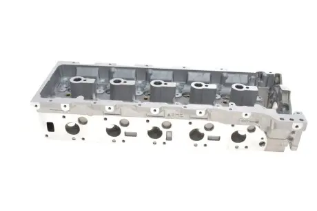Головка блока цилиндров MB Sprinter 2.7CDI OM612 00- AMC 908578