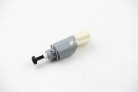 Датчик стоп сигналу Renault Clio, Kangoo, Master, Megane, Modus, Scenic, Twingo, Wind/Opel Movano ASAM 73423