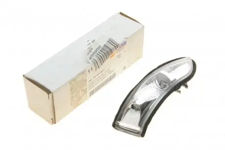 Повторювач повороту на дзеркало MB A-class (W169) 04-08(R) AUTOTECHTEILE 110 8274