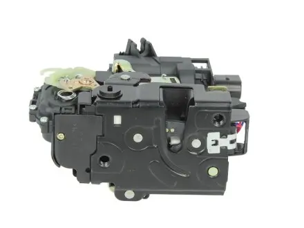 Замок двері задн Лів SEAT LEON 1M, TOLEDO II 1M SKODA OCTAVIA I VW BORA, GOLF IV, PASSAT B5 08.96-12.10 BLIC 601001020433P