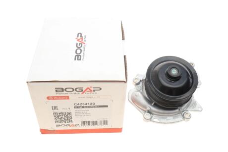 Насос воды MB Sprinter 318CDI OM642 06- BOGAP C4234120