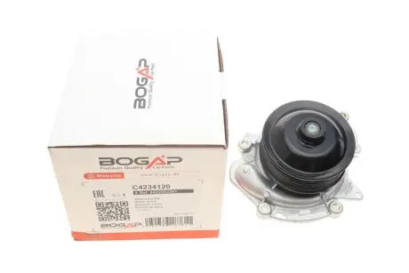 Насос води MB Sprinter 318CDI OM642 06- BOGAP C4234120