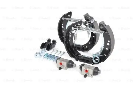 Барабанний гальм-ий механізм BOSCH 0204114613