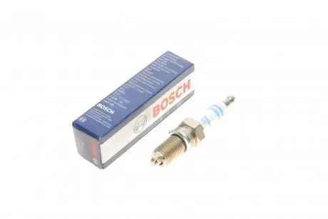 Свічка запалювання Standard Super YR6DES BOSCH 0 242 140 519
