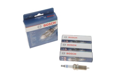 Свічка запалювання Super Plus FR8SC+ (к-т 4шт.) BOSCH 0 242 229 923