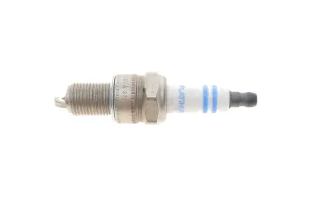 Свічка запалювання Platinum Plus WR8DPP30W BOSCH 0242230599