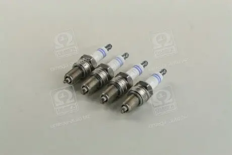 Свеча зажигания subaru 159 1.8tbi/forester 2.0xt BOSCH 0 242 240 849