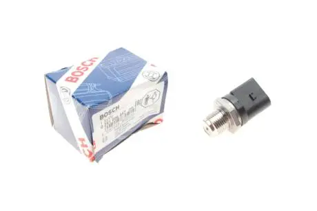 Датчик тиску палива в рейці BMW 5 F10-18 10-17,X3 F25 10-17 BOSCH 0 281 006 447