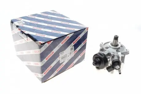 Топливный насос common rail BOSCH 0445010565 (фото 1)