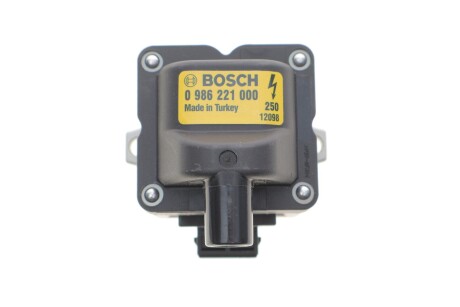 Котушка запалювання Audi 80/100 1.6/2.0/2.3 90-98/VW 1.4-2.0 90-03 BOSCH 0 986 221 000