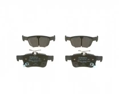 Тормозные колодки, дисковые. BOSCH 0 986 424 807