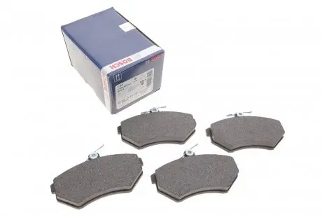 Колодка тормозов. диск. SEAT CORDOBA (6K2/C2), IBIZA II (6K1), VW GOLF II передн. (выр-во) BOSCH 0986460943