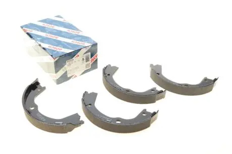 Тормозные колодки, барабанные BOSCH 0 986 487 776