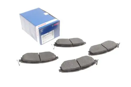 Комплект тормозных колодок из 4 шт. дисков BOSCH 0 986 495 156
