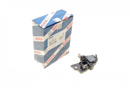 Реле генератора (14V) MB E-class (W211)/Vito (W639) 03- BOSCH 1 986 AE0 134