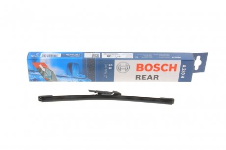 Щітка склоочисника (задня) (240mm) MB A-class (W176) 12-18 BOSCH 3 397 006 864 (фото 1)