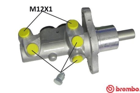 Тормозной цилиндр главный BREMBO M06 027