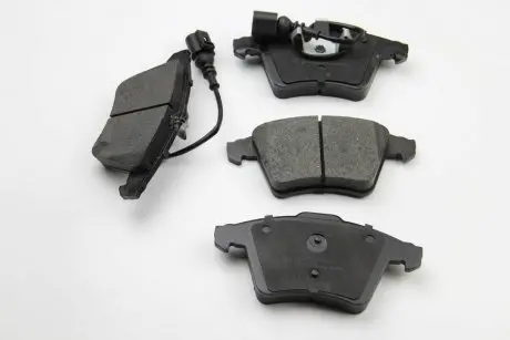 Тормозные колодки пер. VW Touareg 02-10(ATE) BREMSI BP3142