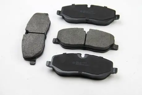 Гальмівні колодки пер. Range Rover III/Discovery III/IV 04- BREMSI BP3206