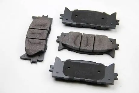 Тормозные колодки пер. Toyota Camry 06-11 (akebono) BREMSI BP3253