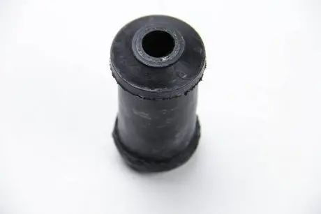 Сайлентблок важеля Transit 91-00 (задній) BSG BSG 30-700-009