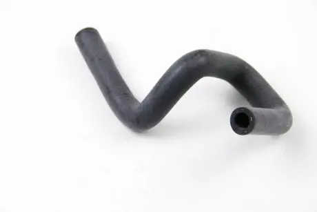 Патрубок радиатора печи Connect 1.8 TDCI 02- BSG BSG 30-720-201