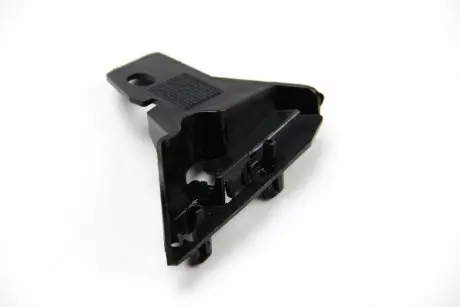 Кронштейн рамки радиаторной решетки Sprinter 06-Л. BSG BSG 60-927-002