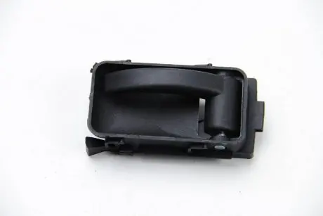 Ручка перед. MB 207-410 внутр. Л. BSG BSG 60-970-008