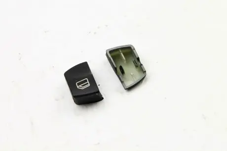 Кнопка стеклоподъемника двери Sprinter/Crafter 06-Л. (к-кт 2шт.) BSG BSG 90-860-090