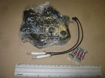 Колодки гальмівні передні дискові PEUGEOT 205, 309, RENAULT Clio, Clio II, Espace I, Fuego, Megane, Megane Scenic, Twingo, Rapid CHAMPION 571526CH