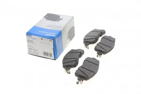 Колодки гальмівні (передні) Nissan Leaf 14-/Altima III 13- (Nisshinbo) Delphi LP3251