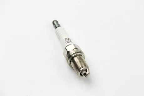 Свеча зажигания NICKEL LADA KALINA 1117, 1118, 1119 04-(выр-во) DENSO Q20PU11