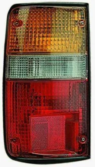 Ліхтар задній Прав TOYOTA HILUX V Pick-up 06.88-06.97 DEPO 002121945R
