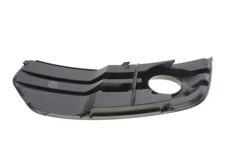 Решітка протифотуманної фари права без кільця Audi Q5 (08-) DPA 88071822902
