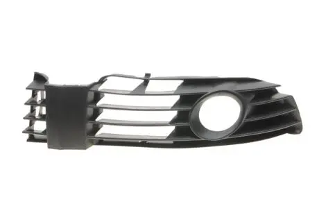 Решетка противотуманной фары с отверстием правая VW Passat (3B3) (00-05) DPA 88530608702