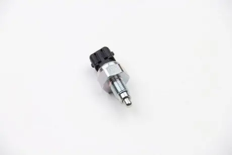 Датчик заднего хода T4 90-03/Caddy II 95-04/Golf -02 FACET 7.6125