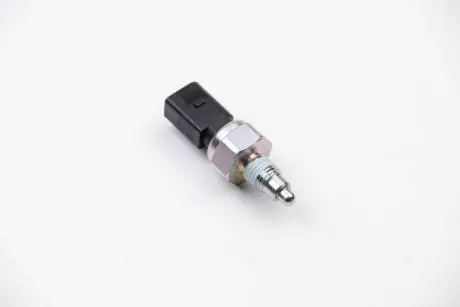 Датчик зад ходу T5 /Caddy III -11 FACET 7.6215