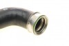 Патрубок интеркулера (нижний) (L) Audi A3/Skoda Octavia/SuperB/VW Golf/Jetta/Passat 2.0D 03- (сзади) FEBI BILSTEIN 102668 (фото 4)