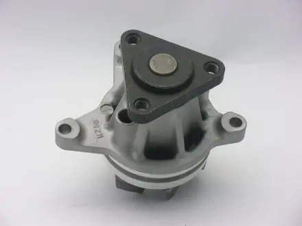 Насос водяний Ford Mondeo/Mazda 3, 6 1.8, 2.3 i GMB GWMZ58A