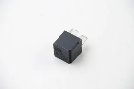 Реле багатофункціональне (12V,50A) MERCEDES 87- HELLA 4RA007793031