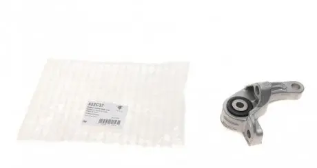 Опора двигуна Ford C-Max II (10-), Focus III (10-), Transit Connect II (15-) HUTCHINSON 532C37