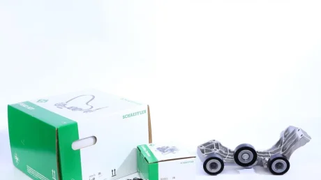 Комплект (ремінь+ролики+помпа) INA 529 0081 31