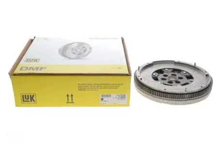 Демпфер зчеплення VW Golf V/VW Passat 2.0GTI/FSI 04-10 LuK 415 0330 10