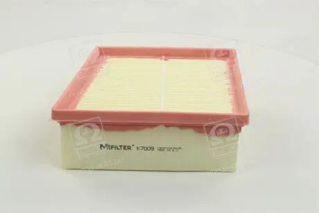 Фильтр воздушный Transit Courier 14-/B-Max/Fiesta 08- M-FILTER K 7009