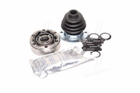 ШРУС з пильником AUDI 100 (43, C2) MAGNETI MARELLI 302009100053