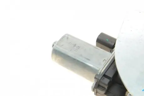 Склопідіймач MB Sprinter 906/VW Crafter 06- (L) (електро) (дефект зварювання) MAGNETI MARELLI DSC_350103909000