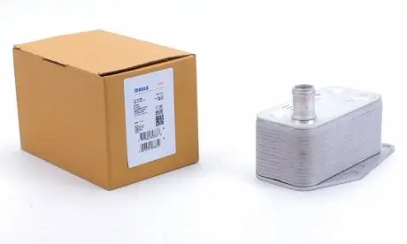 Радіатор масляний BMW 3 (E90) 320 d 04-11 (теплообмінник) MAHLE / KNECHT CLC 154 000S (фото 1)