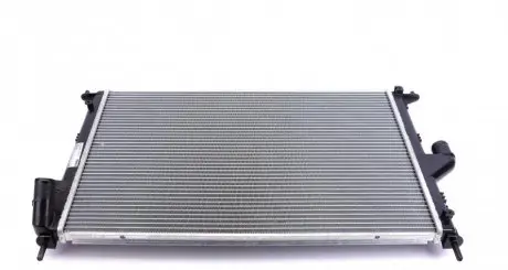 Радиатор охлаждения MAHLE / KNECHT CR 1764 000S