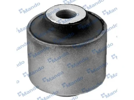 Фото сайлентблок важеля VW AMAROK передн. ниж MANDO MCC015639 Сайлентблок важеля VW AMAROK передн. ниж MANDO MCC015639